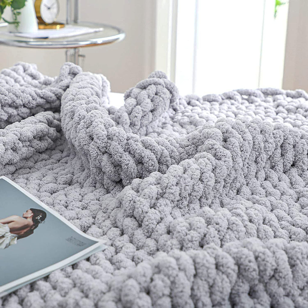 40×60" Beige Hand Knit Jumbo Chenille Chunky Knit Throw Blanket for Sofa & Bed