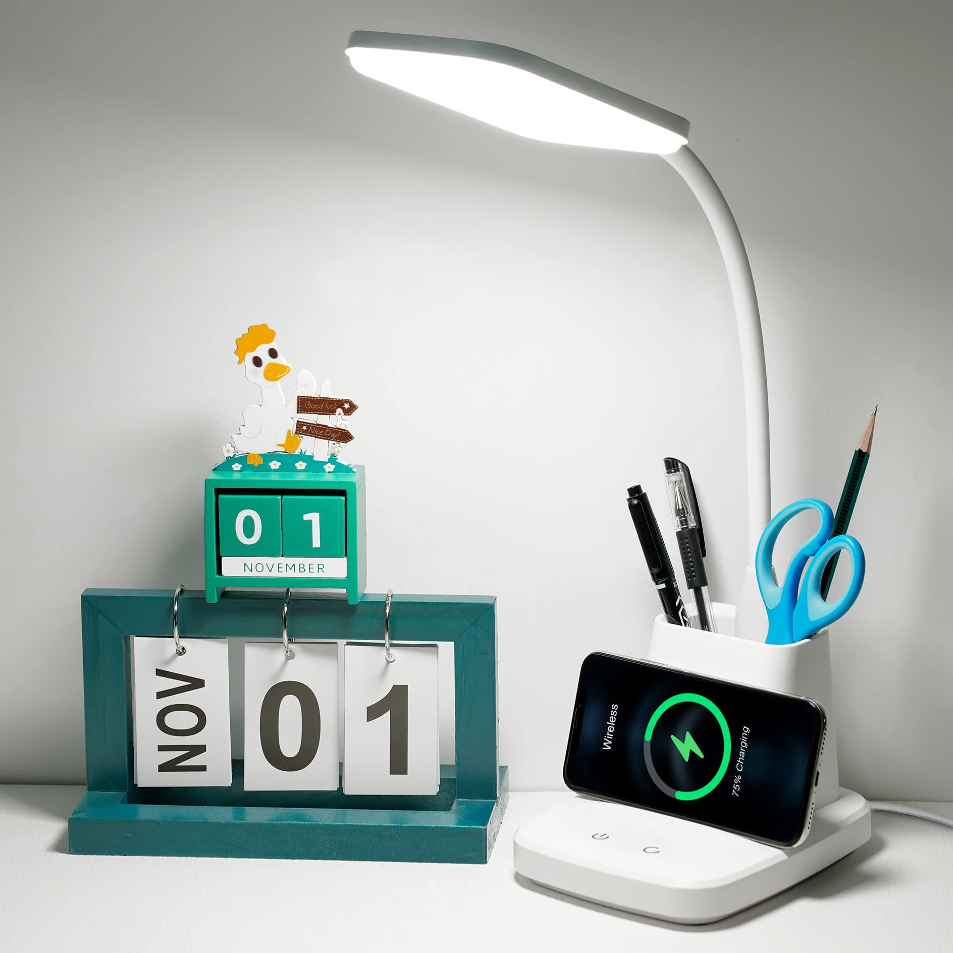 Desk Lamp, Bedside Table Lamps with Wireless Charger and Clock, 30Mins Auto-Off Night Light Lamp, 3 Color Modes Dimmable Touch 800LM CRI 95, LED Desk Lamps for Home Office, Adapter Included
