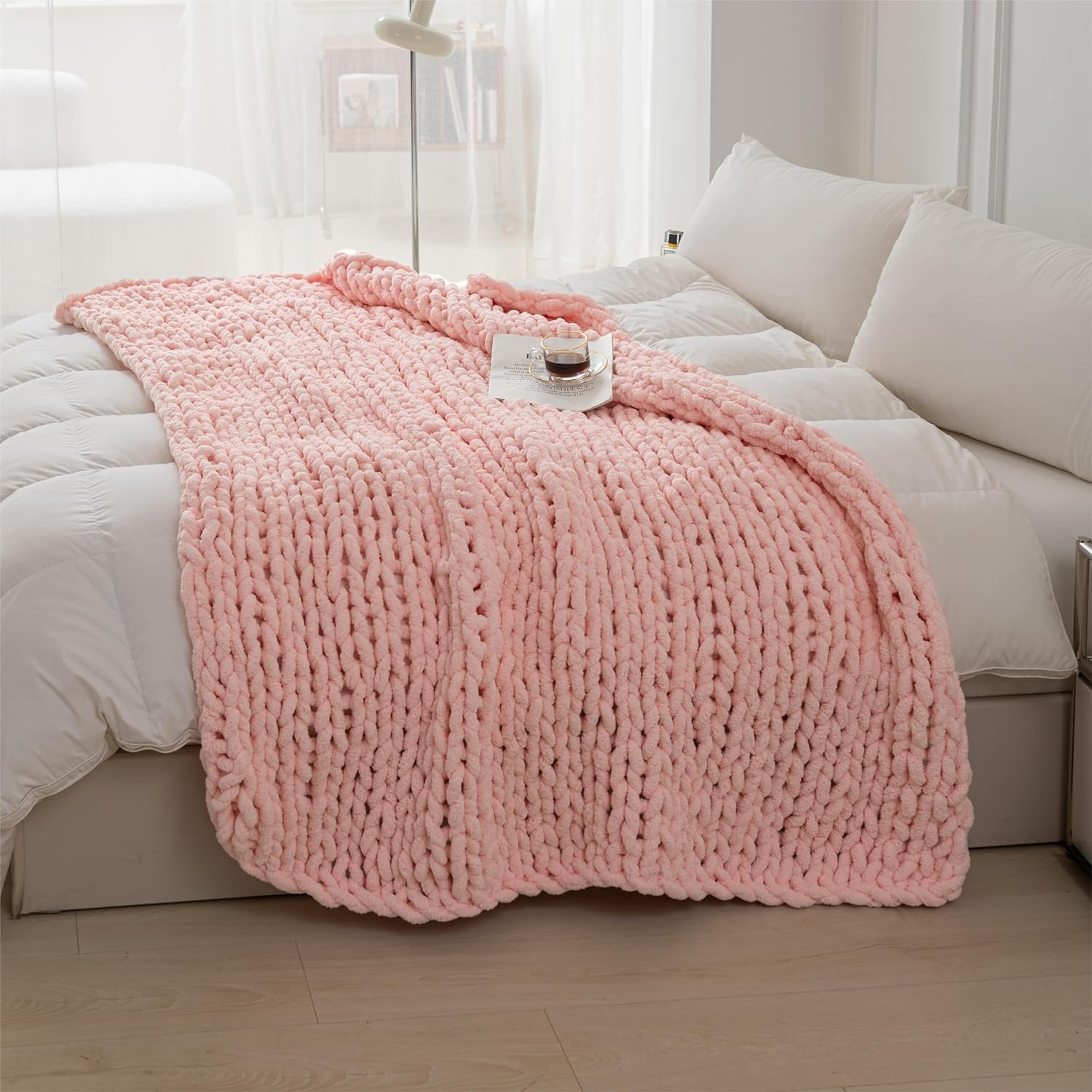 Chunky Knit Blanket Throw 51"×63" Knitted Throw Blankets for Couch Bed Fluffy Soft Blanket with Jumbo Chenille Yarn Thick 100% Handmade(Pink)
