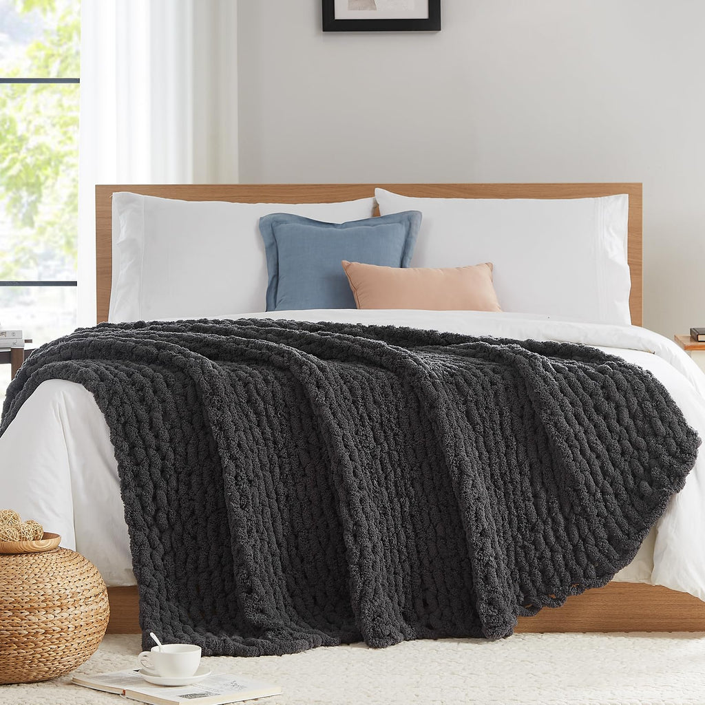 L'AGRATY Chunky Knit Blanket Throw,Soft Chenille Yarn Throw Blanket 50x60，Handmade Cable Knit Crochet Blanket,Large Knit Blankets Chunky Yarn,Rope Knot Throw Blanket for Couch Sofa Bed Home Decor