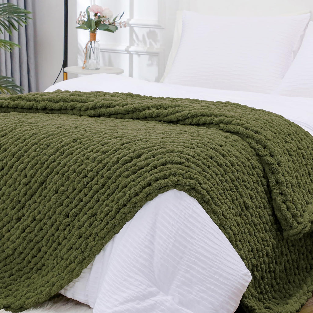 40×60" Beige Hand Knit Jumbo Chenille Chunky Knit Throw Blanket for Sofa & Bed