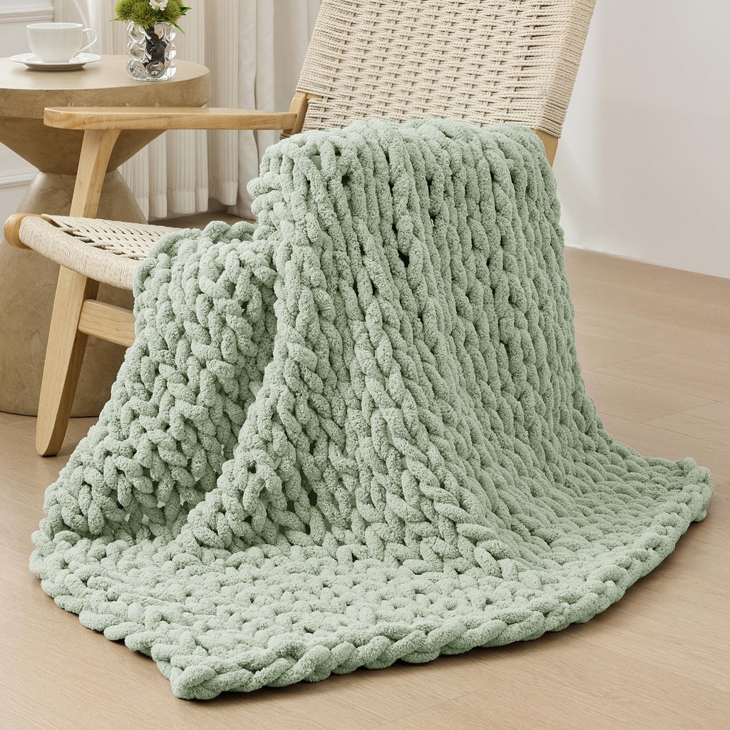 40×60" Beige Hand Knit Jumbo Chenille Chunky Knit Throw Blanket for Sofa & Bed
