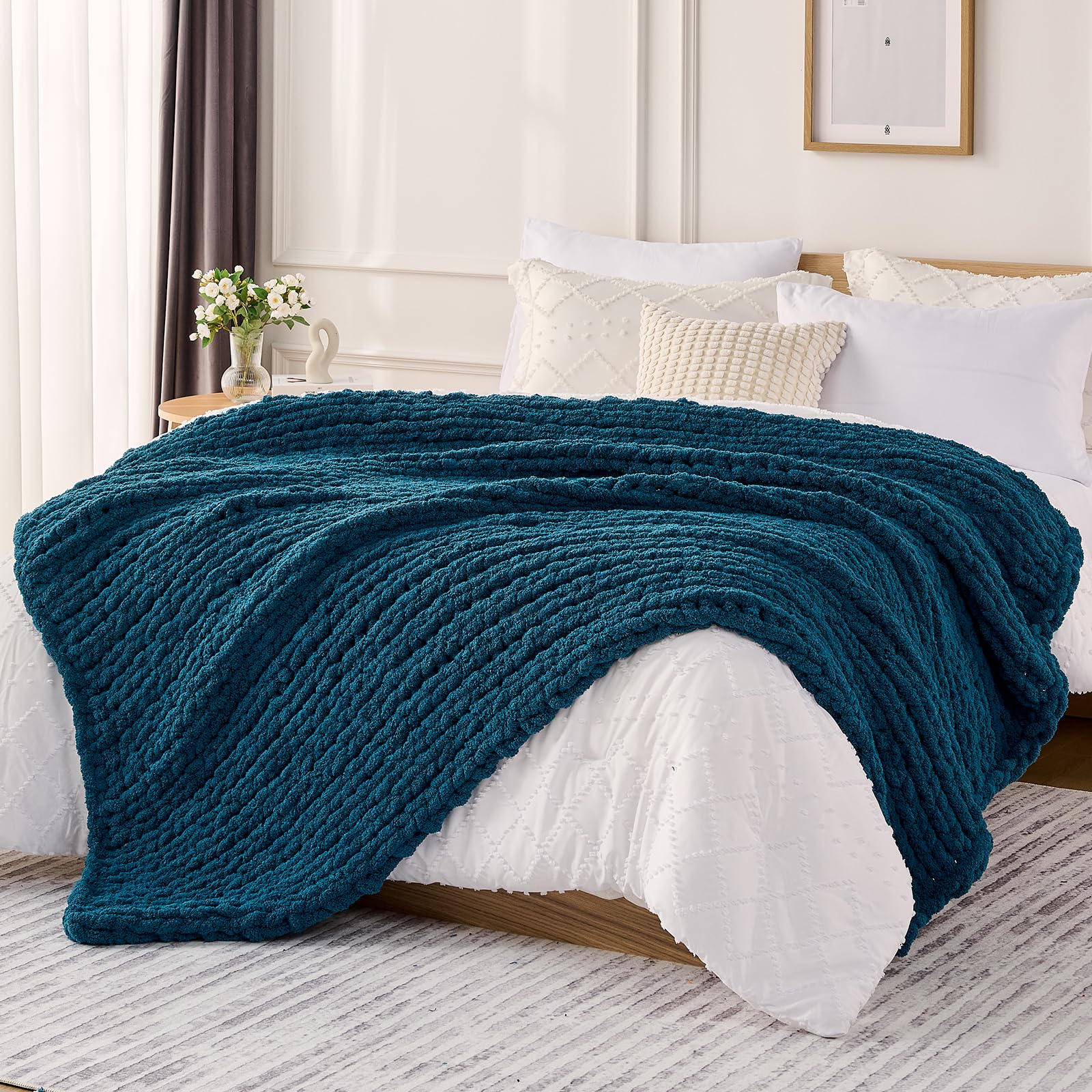 L'AGRATY Chunky Knit Blanket - Soft Chunky Throw 60x80 inches: 100% Hand Kintted Chenile Crochet Throw for Couch - Large Cable Knit Blanket for Home Decor (Ivory)