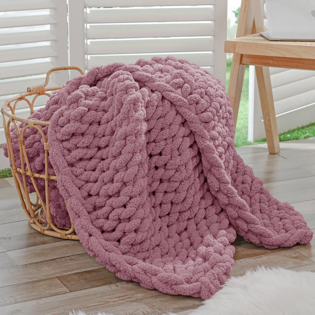 40×60" Beige Hand Knit Jumbo Chenille Chunky Knit Throw Blanket for Sofa & Bed
