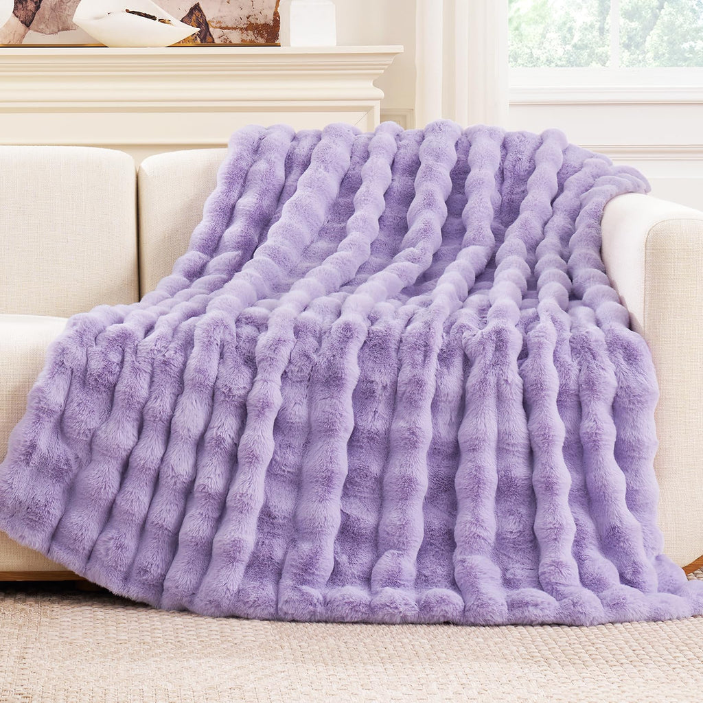 Cozy Bliss Faux Fur Throw Blanket for Couch, Fuzzy Soft Plush Thick Bubble Blanket for Sofa Bedroom Living Room, 50 * 60 Inches Cream White