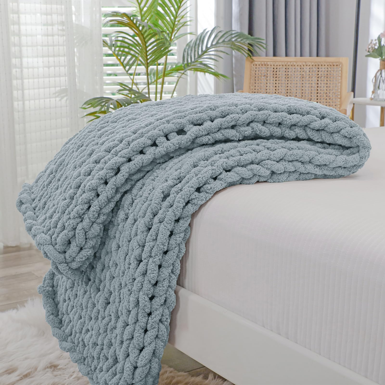 40×60" Beige Hand Knit Jumbo Chenille Chunky Knit Throw Blanket for Sofa & Bed
