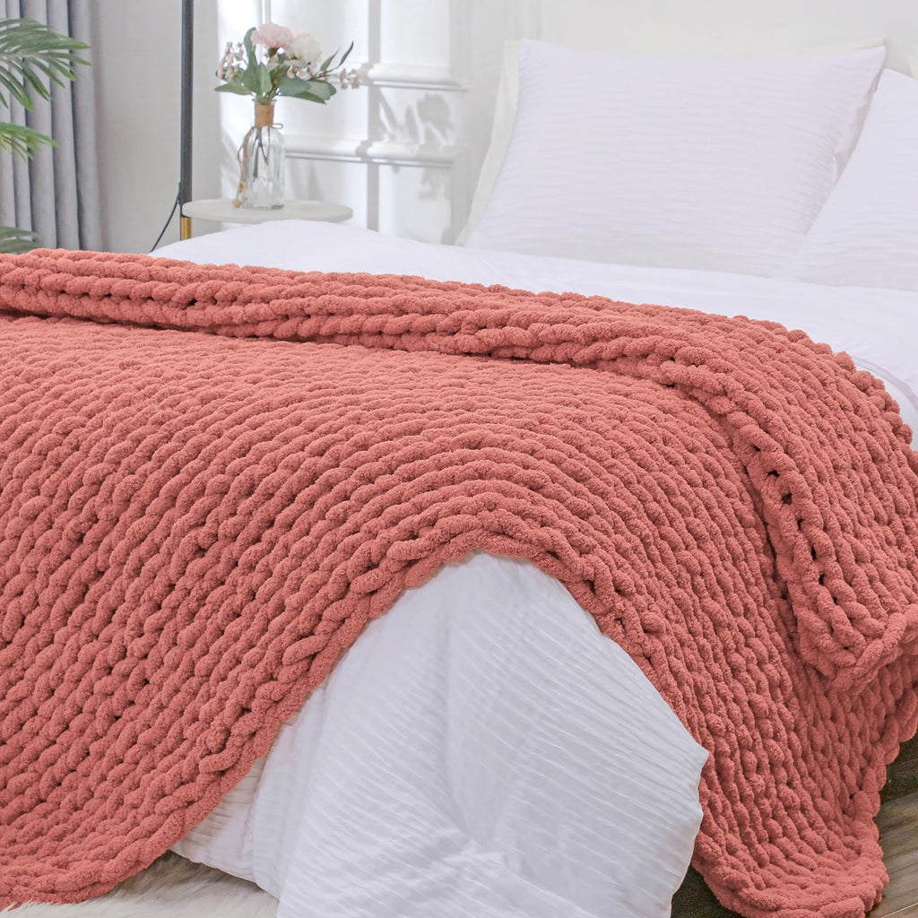 40×60" Beige Hand Knit Jumbo Chenille Chunky Knit Throw Blanket for Sofa & Bed