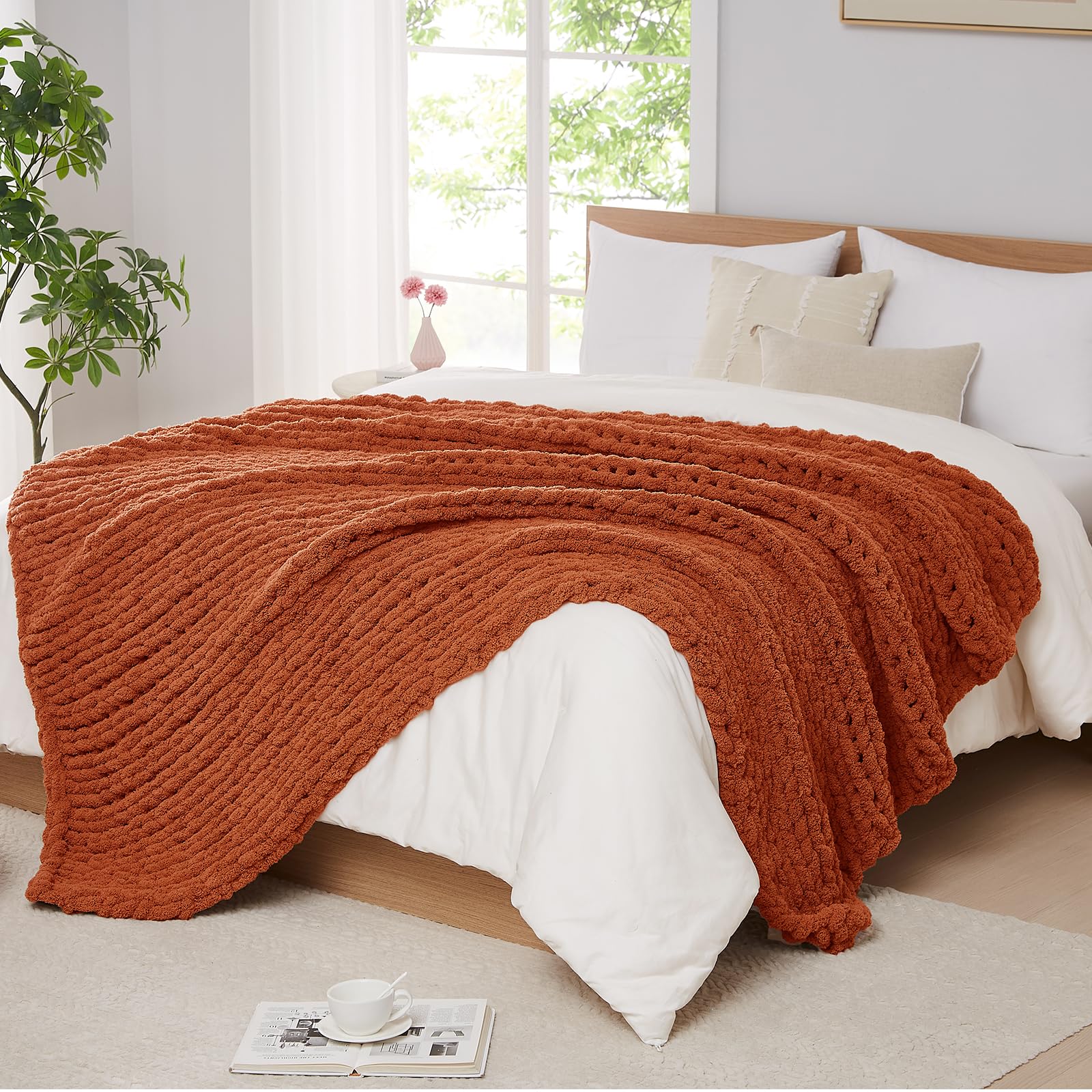 L'AGRATY Chunky Knit Blanket - Soft Chunky Throw 60x80 inches: 100% Hand Kintted Chenile Crochet Throw for Couch - Large Cable Knit Blanket for Home Decor (Ivory)