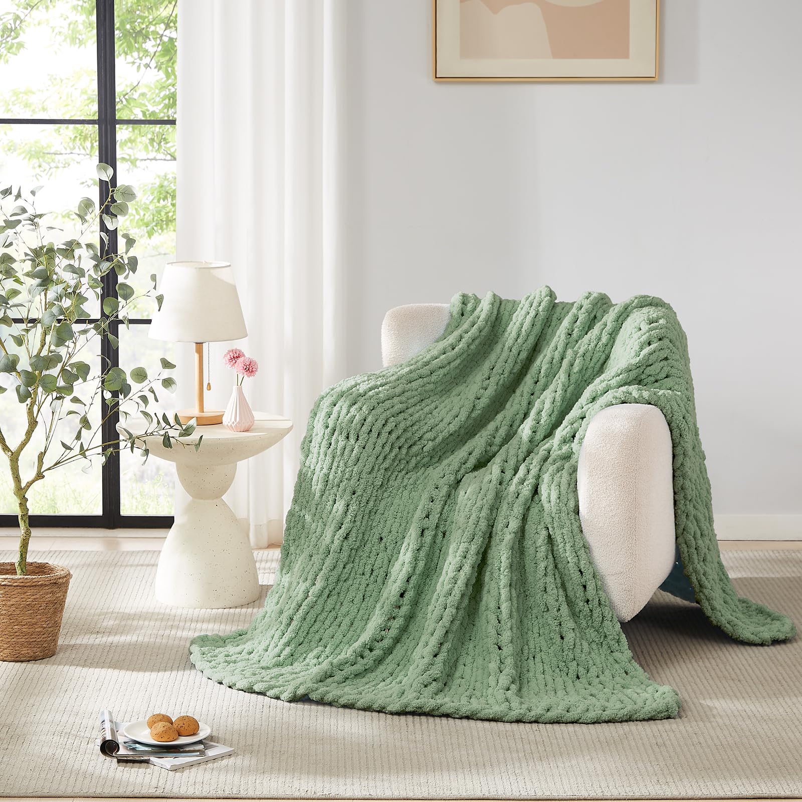 L'AGRATY Chunky Knit Blanket - Soft Chunky Throw 60x80 inches: 100% Hand Kintted Chenile Crochet Throw for Couch - Large Cable Knit Blanket for Home Decor (Ivory)