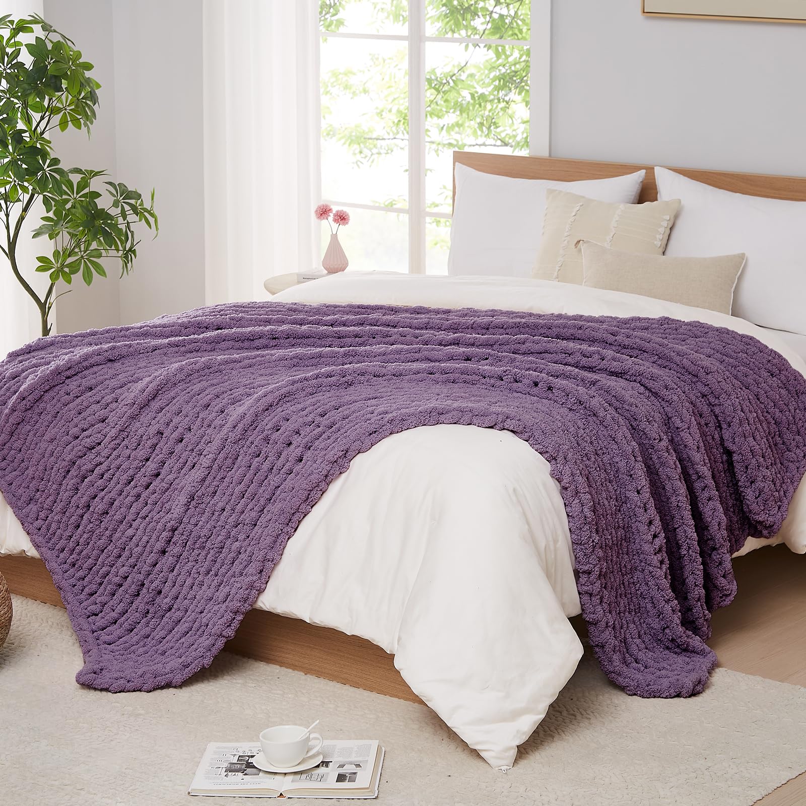 L'AGRATY Chunky Knit Blanket - Soft Chunky Throw 60x80 inches: 100% Hand Kintted Chenile Crochet Throw for Couch - Large Cable Knit Blanket for Home Decor (Ivory)