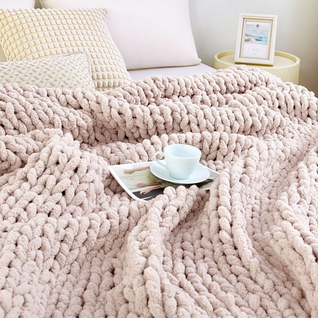 Admitrack Chunky Knit Blanket Throw, 100% Hand Knit Chenille Throw Blanket for Sofa & Home Decor, Soft and Cozy Knitted Throw Blankets (Sage Green，51"x63")