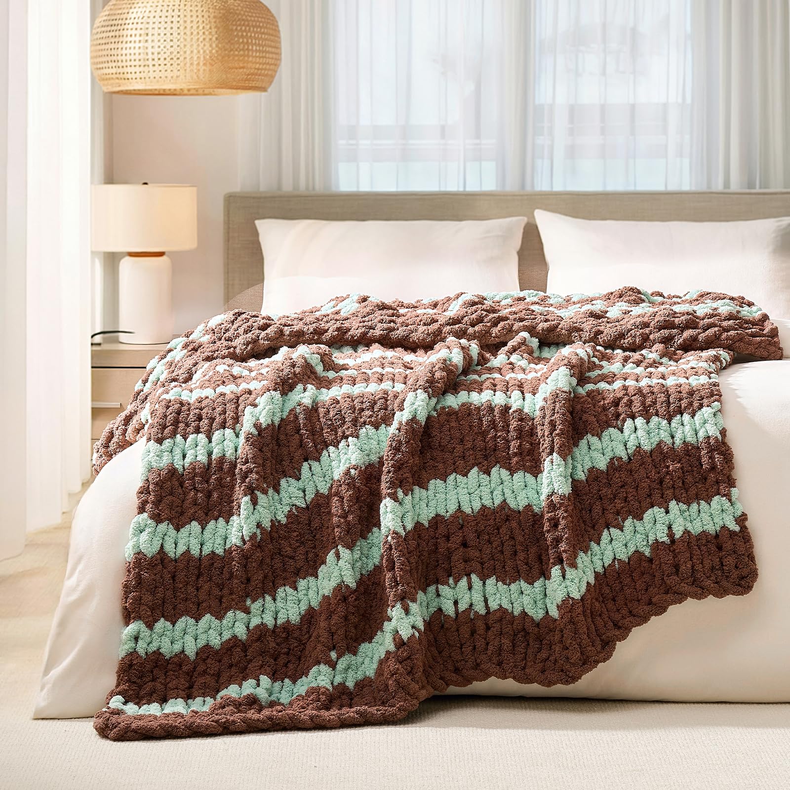 L'AGRATY Chunky Knit Blanket - Soft Chunky Throw 60x80 inches: 100% Hand Kintted Chenile Crochet Throw for Couch - Large Cable Knit Blanket for Home Decor (Ivory)