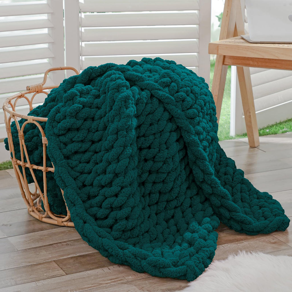 40×60" Beige Hand Knit Jumbo Chenille Chunky Knit Throw Blanket for Sofa & Bed