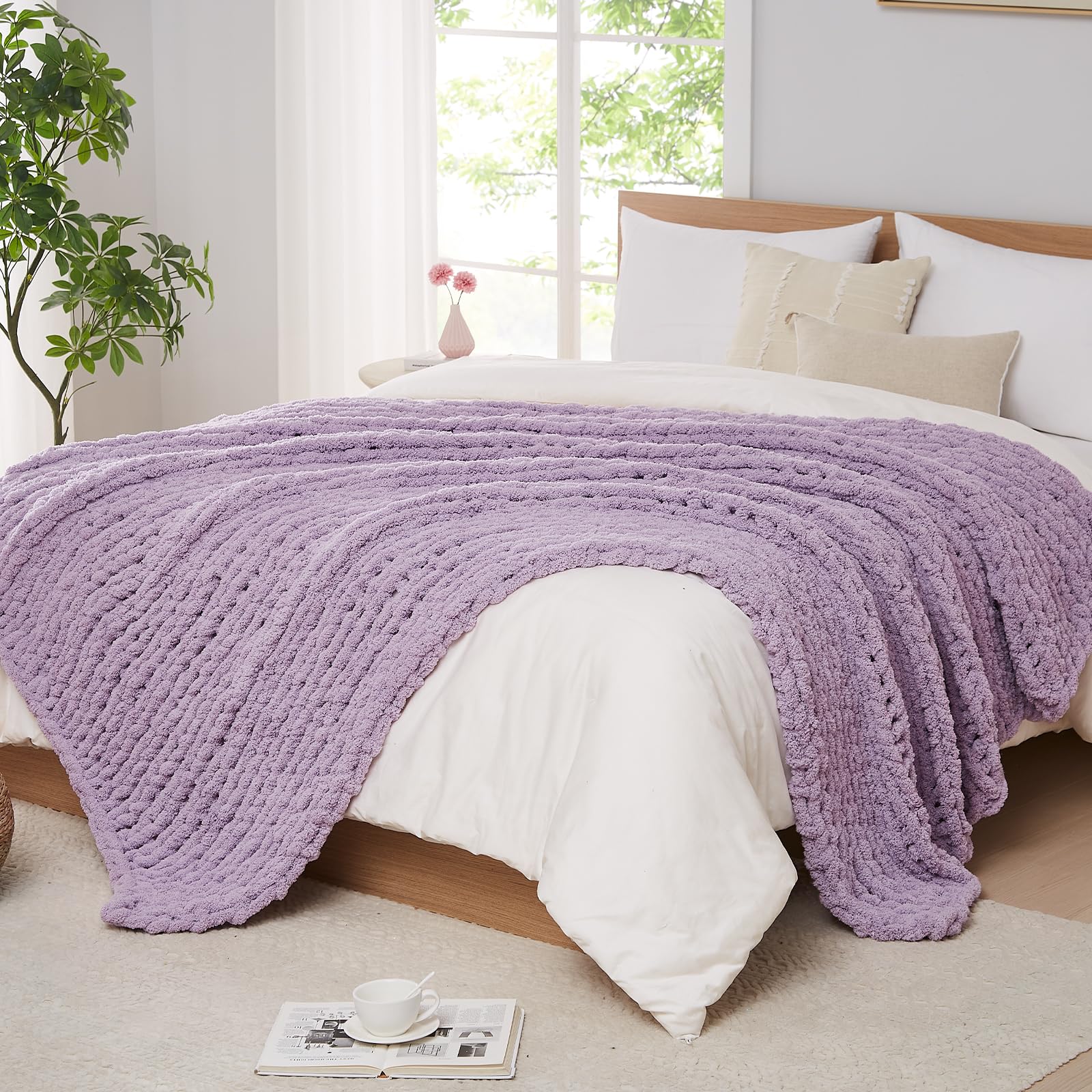 L'AGRATY Chunky Knit Blanket - Soft Chunky Throw 60x80 inches: 100% Hand Kintted Chenile Crochet Throw for Couch - Large Cable Knit Blanket for Home Decor (Ivory)
