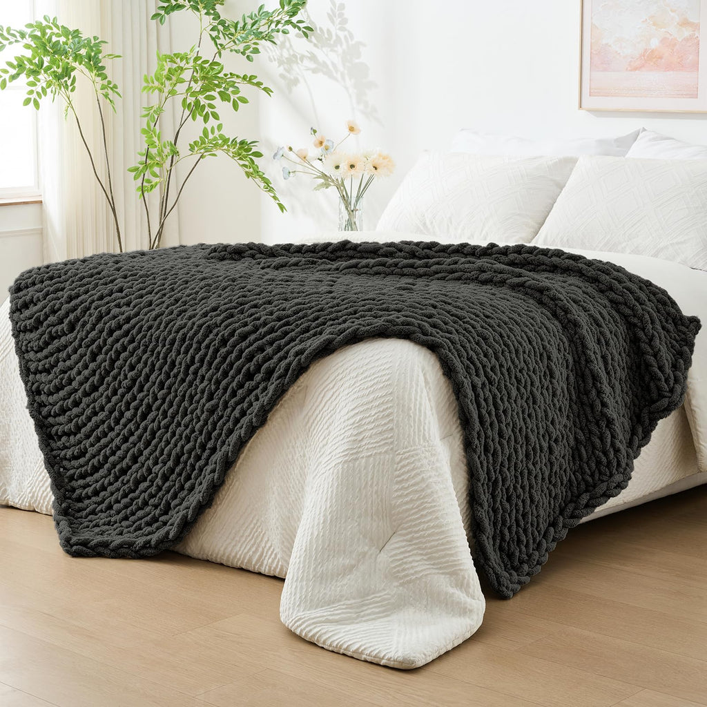 40×60" Beige Hand Knit Jumbo Chenille Chunky Knit Throw Blanket for Sofa & Bed