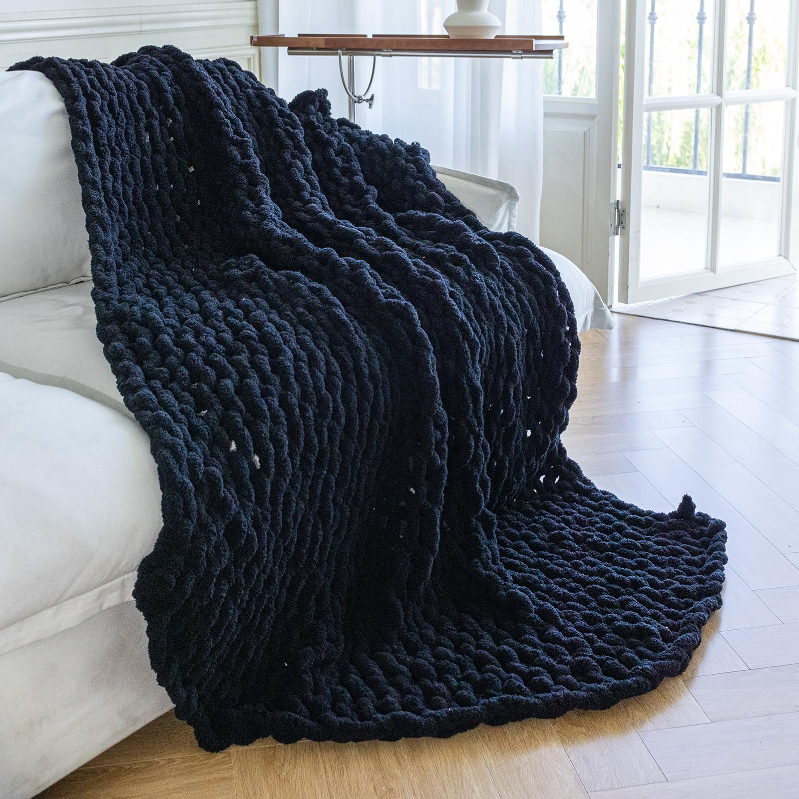 Chunky Knit Blanket - Luxury Soft Cozy 60 * 80 Throw Blanket, 100% Handmade Chenille Yarn Woven Blanket for Couch, Sofa, Home Decor, Gift - Machine Washable (Cream, 60 * 80)
