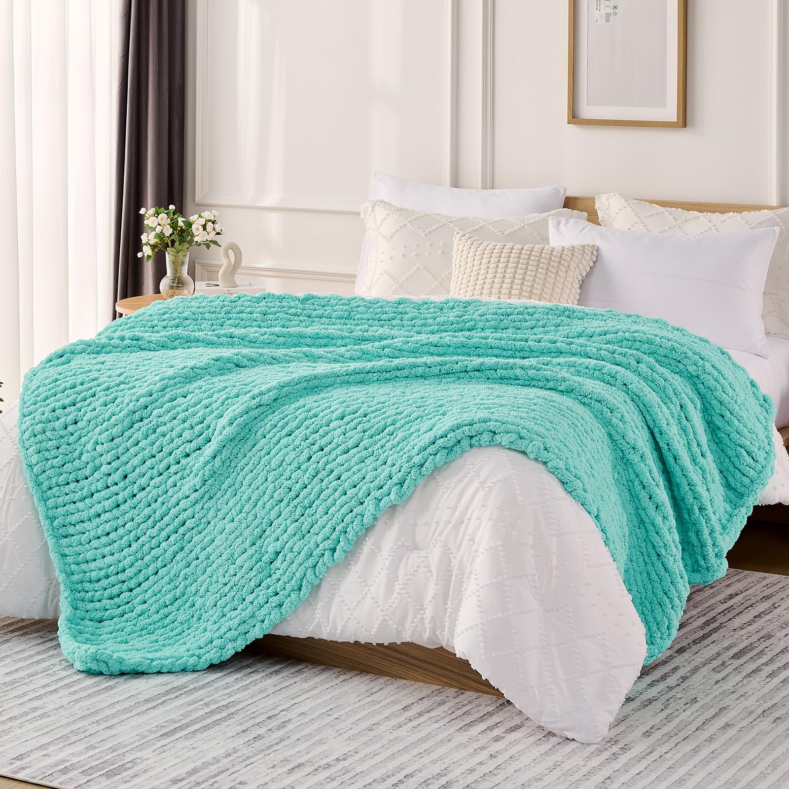 L'AGRATY Chunky Knit Blanket - Soft Chunky Throw 60x80 inches: 100% Hand Kintted Chenile Crochet Throw for Couch - Large Cable Knit Blanket for Home Decor (Ivory)