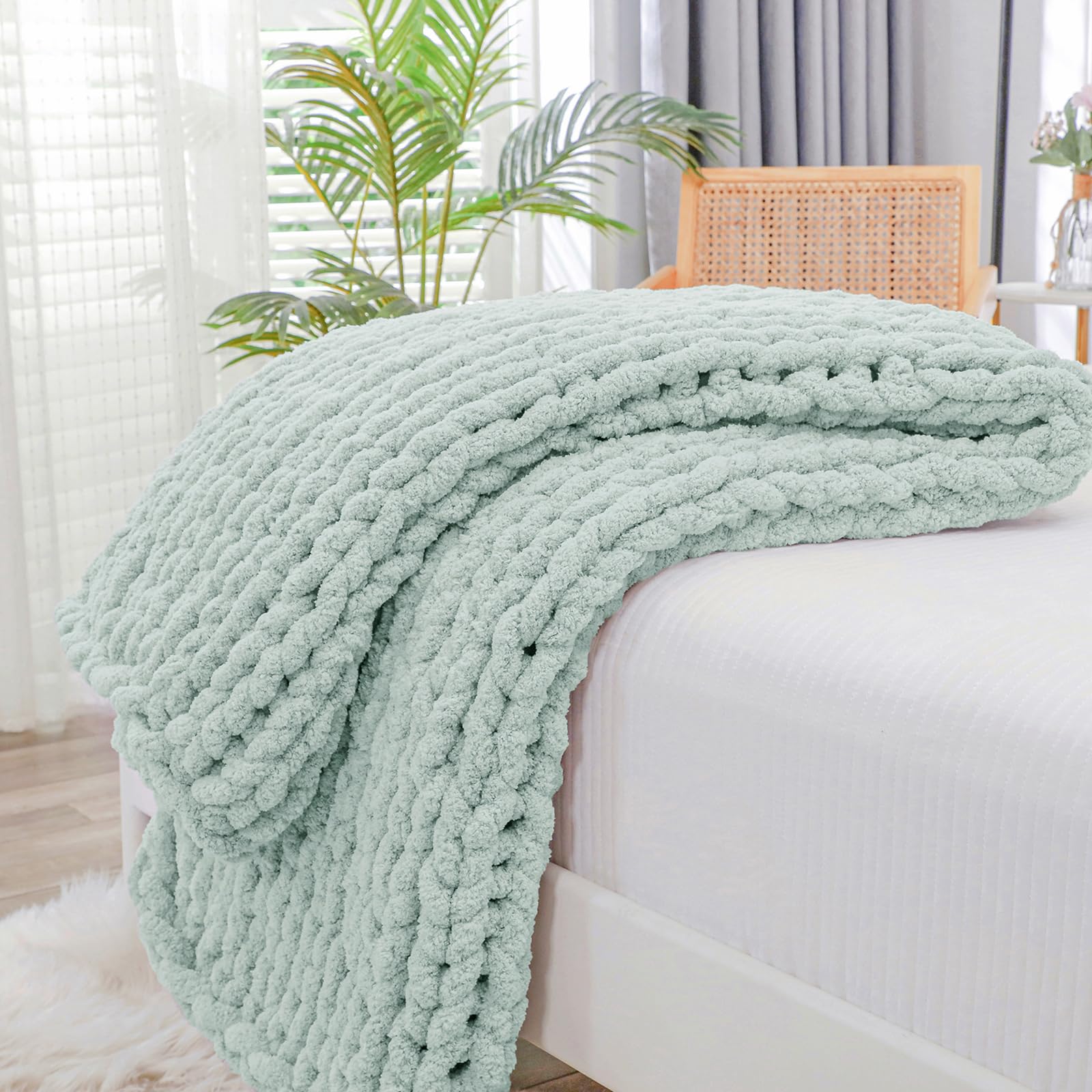 40×60" Beige Hand Knit Jumbo Chenille Chunky Knit Throw Blanket for Sofa & Bed