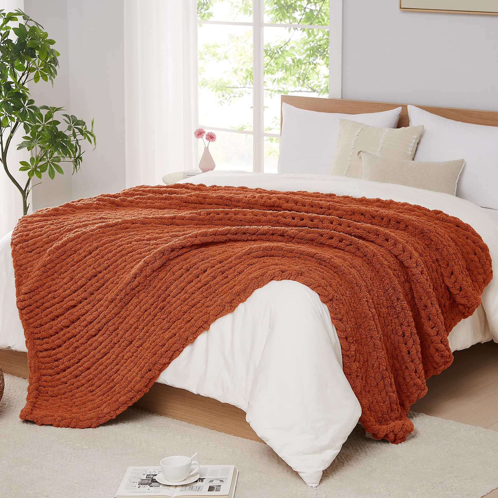 L'AGRATY Chunky Knit Blanket - Soft Chunky Throw 60x80 inches: 100% Hand Kintted Chenile Crochet Throw for Couch - Large Cable Knit Blanket for Home Decor (Ivory)