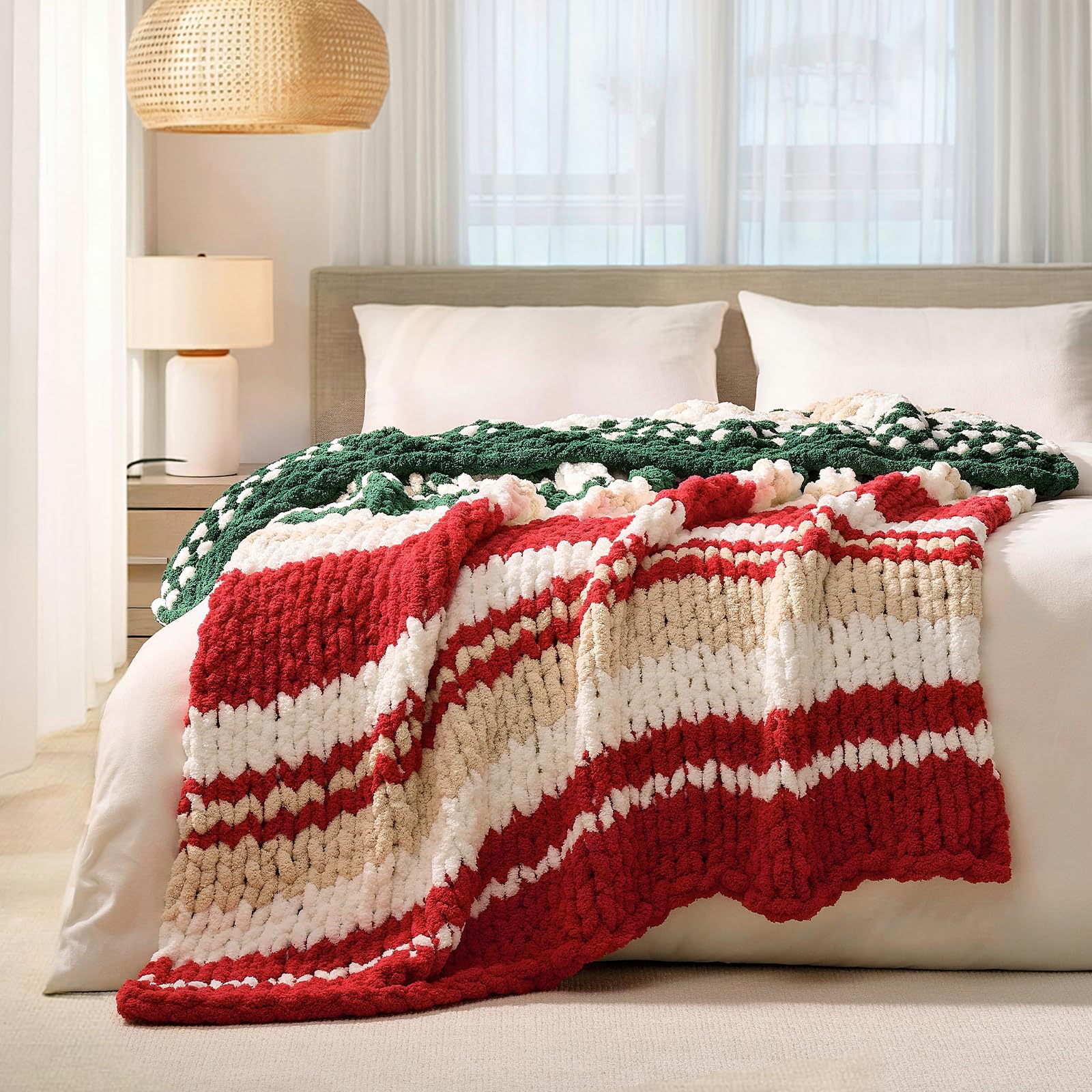 L'AGRATY Chunky Knit Blanket - Soft Chunky Throw 60x80 inches: 100% Hand Kintted Chenile Crochet Throw for Couch - Large Cable Knit Blanket for Home Decor (Ivory)