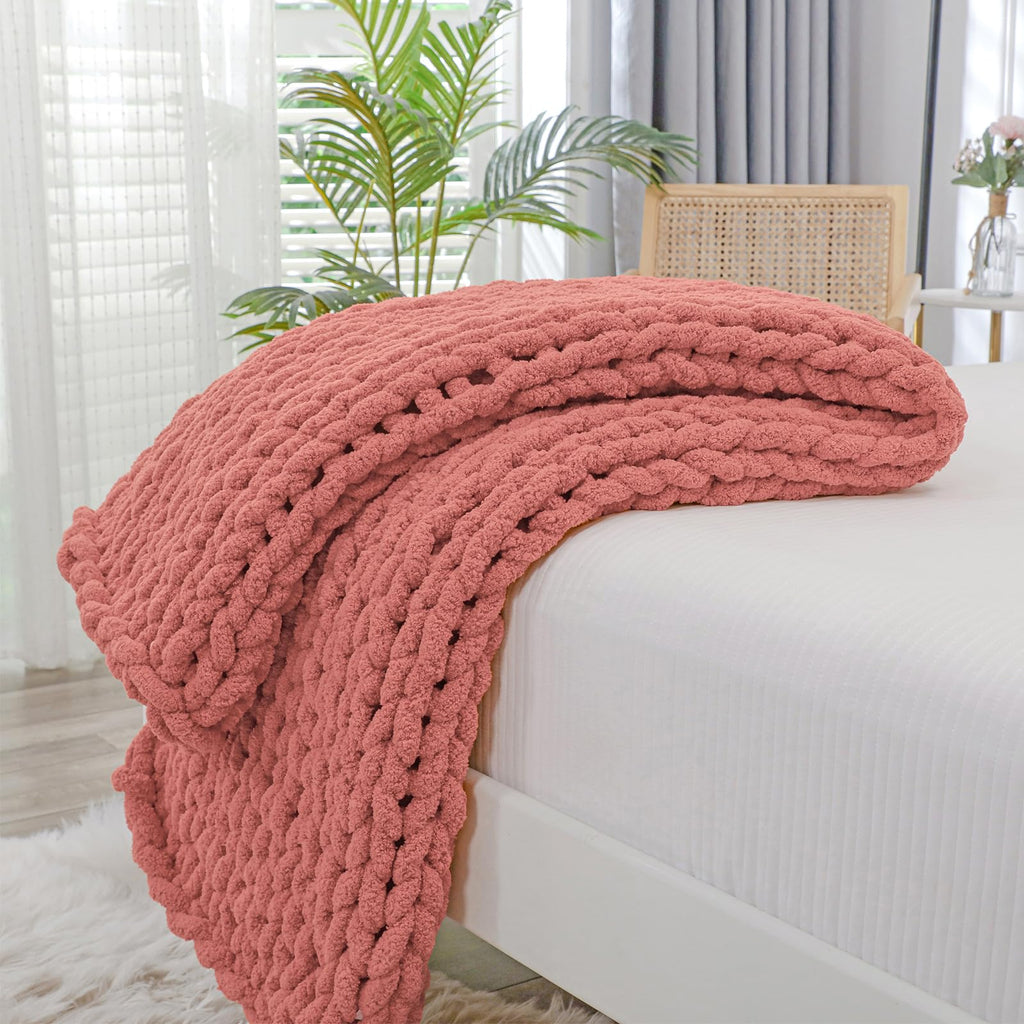 40×60" Beige Hand Knit Jumbo Chenille Chunky Knit Throw Blanket for Sofa & Bed
