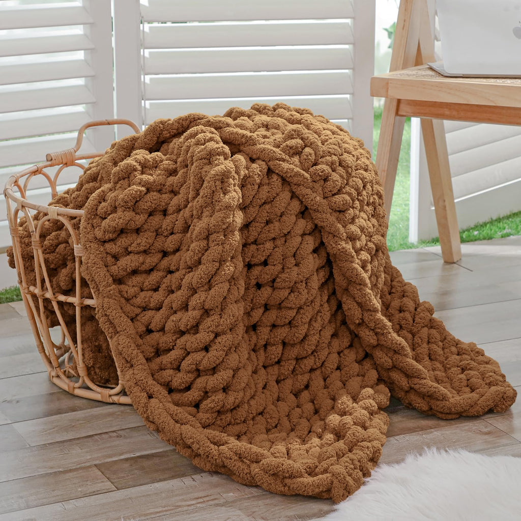 40×60" Beige Hand Knit Jumbo Chenille Chunky Knit Throw Blanket for Sofa & Bed