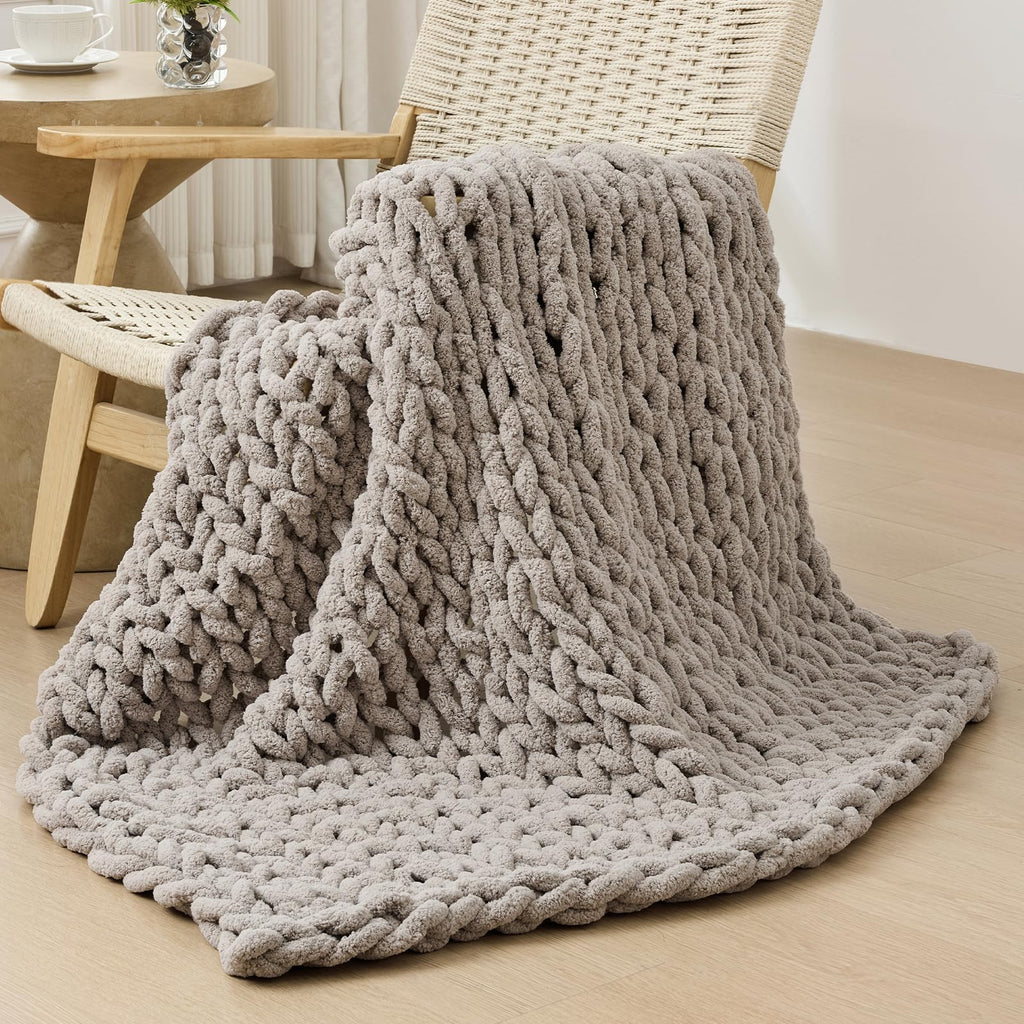 40×60" Beige Hand Knit Jumbo Chenille Chunky Knit Throw Blanket for Sofa & Bed
