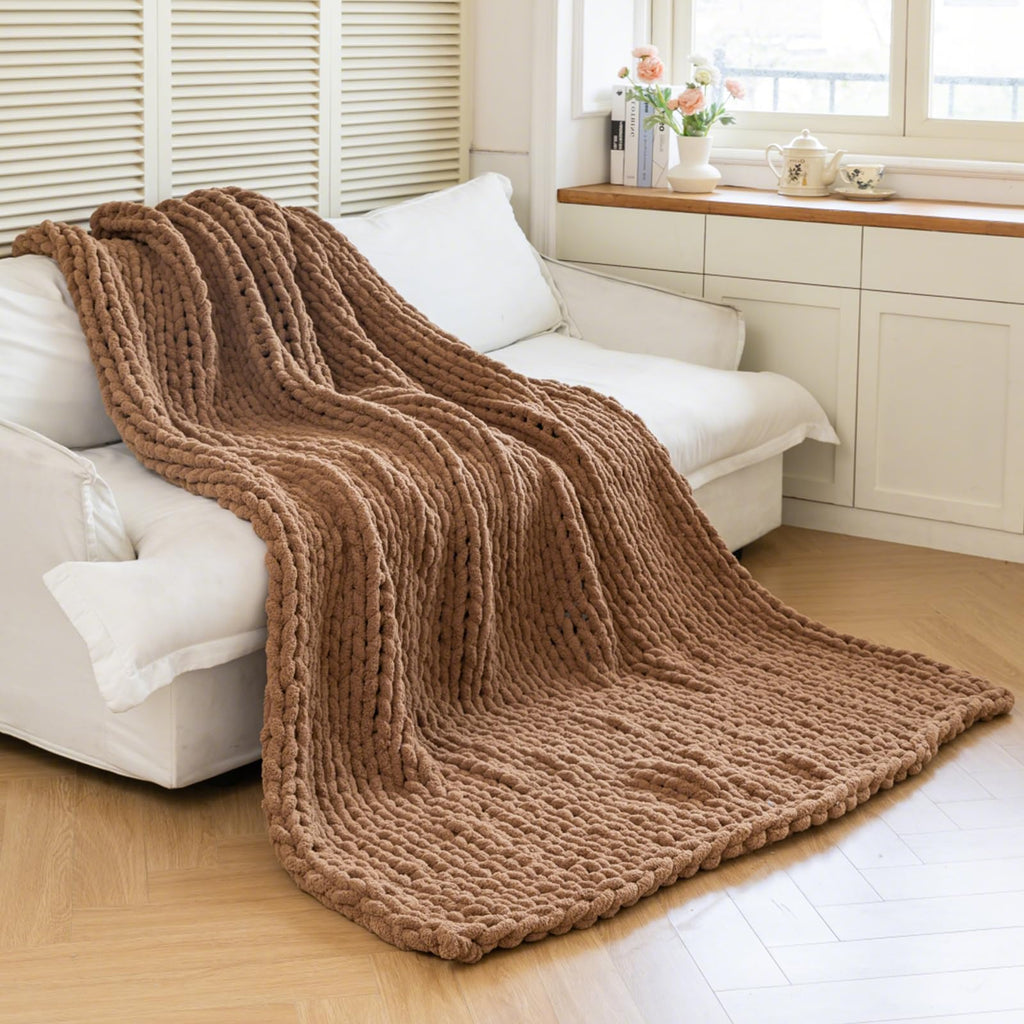 Chunky Knit Blanket - Luxury Soft Cozy 60 * 80 Throw Blanket, 100% Handmade Chenille Yarn Woven Blanket for Couch, Sofa, Home Decor, Gift - Machine Washable (Cream, 60 * 80)