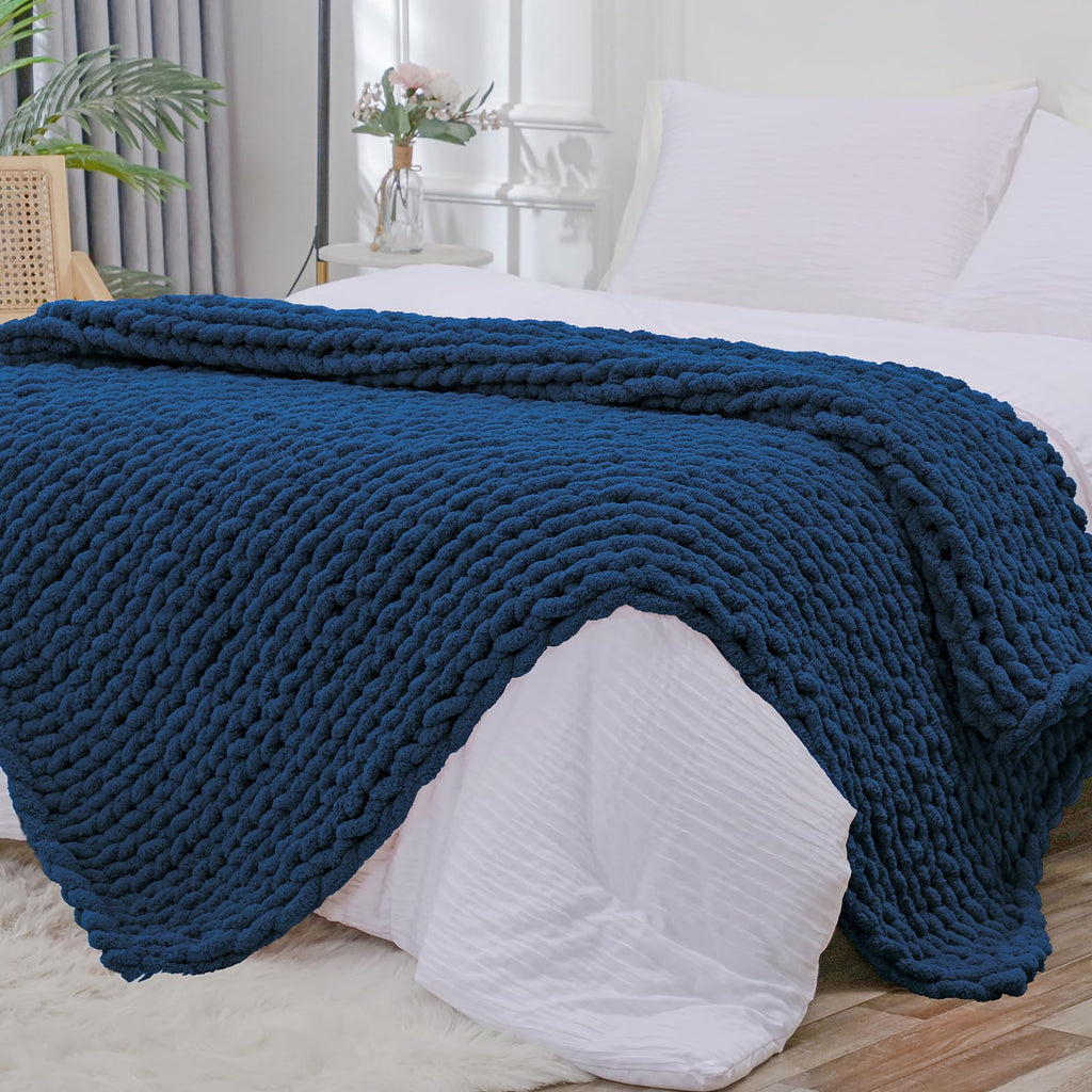 40×60" Beige Hand Knit Jumbo Chenille Chunky Knit Throw Blanket for Sofa & Bed