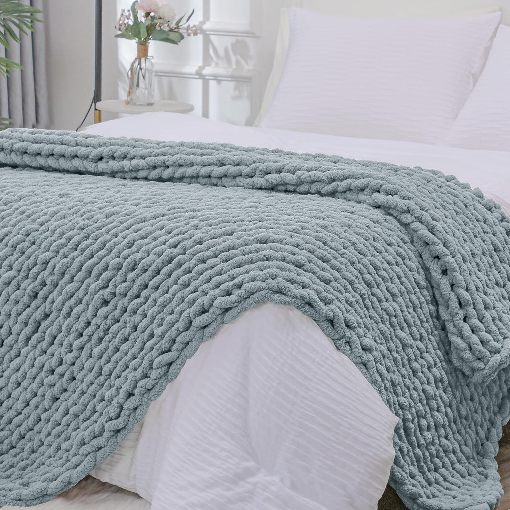 40×60" Beige Hand Knit Jumbo Chenille Chunky Knit Throw Blanket for Sofa & Bed