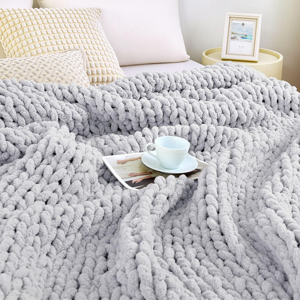 Admitrack Chunky Knit Blanket Throw, 100% Hand Knit Chenille Throw Blanket for Sofa & Home Decor, Soft and Cozy Knitted Throw Blankets (Sage Green，51"x63")