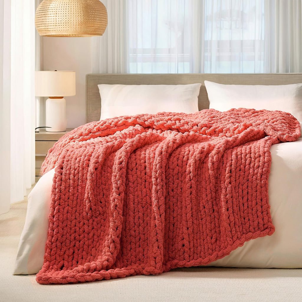 L'AGRATY Chunky Knit Blanket - Soft Chunky Throw 60x80 inches: 100% Hand Kintted Chenile Crochet Throw for Couch - Large Cable Knit Blanket for Home Decor (Ivory)
