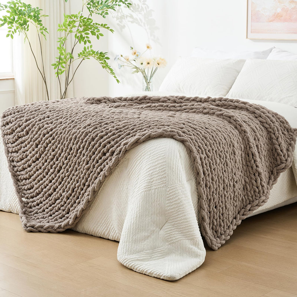 40×60" Beige Hand Knit Jumbo Chenille Chunky Knit Throw Blanket for Sofa & Bed