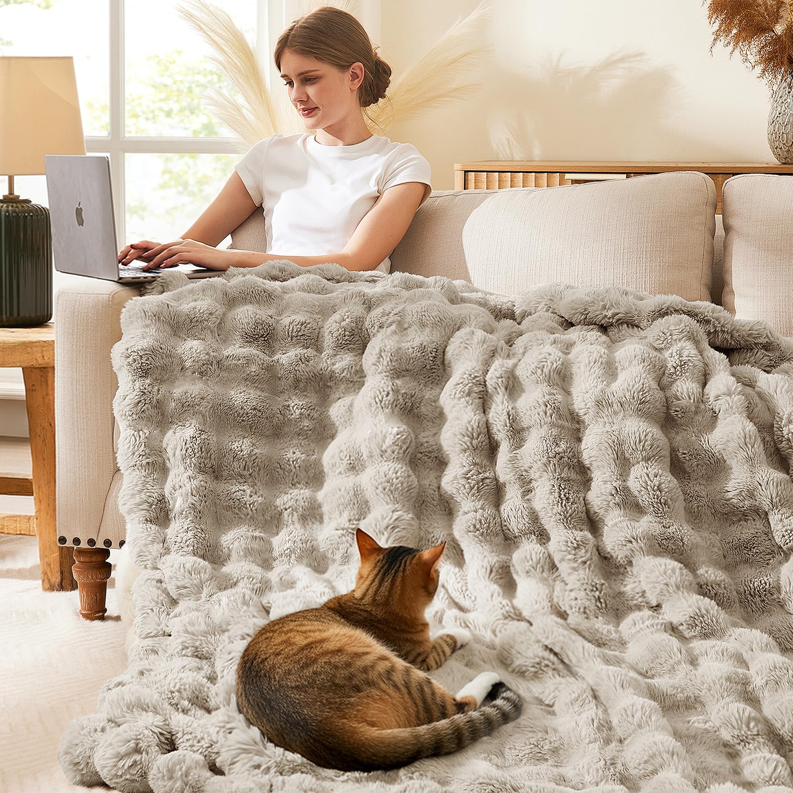 L'AGRATY Faux Rabbit Fur Blanket: 50" x 60" Luxury Soft Fluffy Thick Fur Throw Blanket for Couch Bed Sofa - Cozy Plush Bubble Blankets for Winter: Warm Flannel Fleece Decorative Blanket(Almond White)