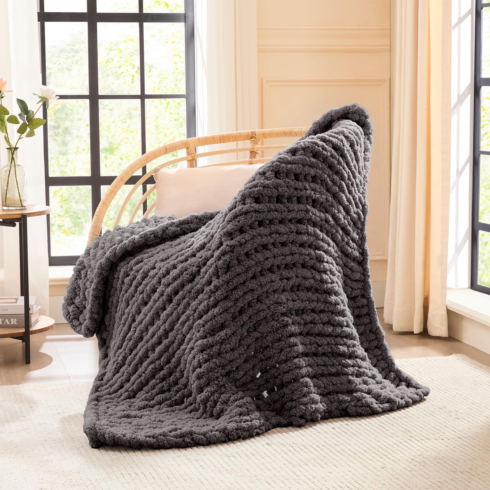 L'AGRATY Chunky Knit Blanket - Soft Chunky Throw 60x80 inches: 100% Hand Kintted Chenile Crochet Throw for Couch - Large Cable Knit Blanket for Home Decor (Ivory)
