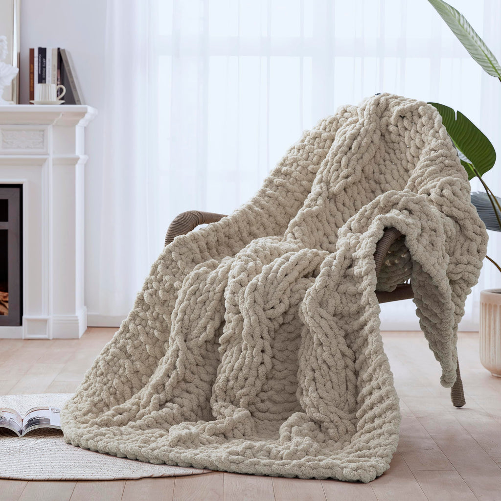 Chunky Knit Blanket Throw - 100% Hand Knitted Chunky Soft Throw Blanket for Couch, Thick and Warm Blanket for Winter, Purple, 50x60 Inches