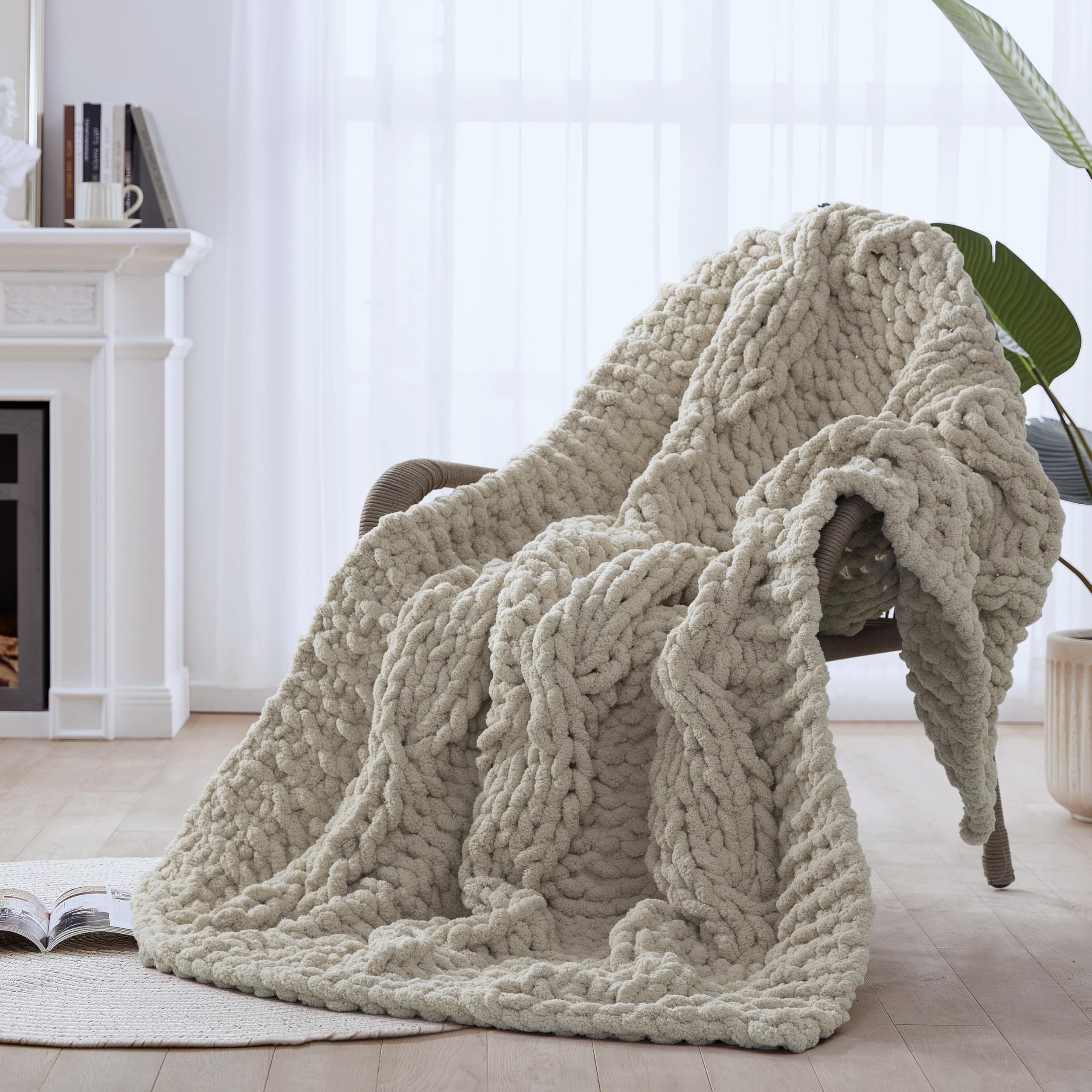 Chunky Knit Blanket Throw - 100% Hand Knitted Chunky Soft Throw Blanket for Couch, Thick and Warm Blanket for Winter, Purple, 50x60 Inches