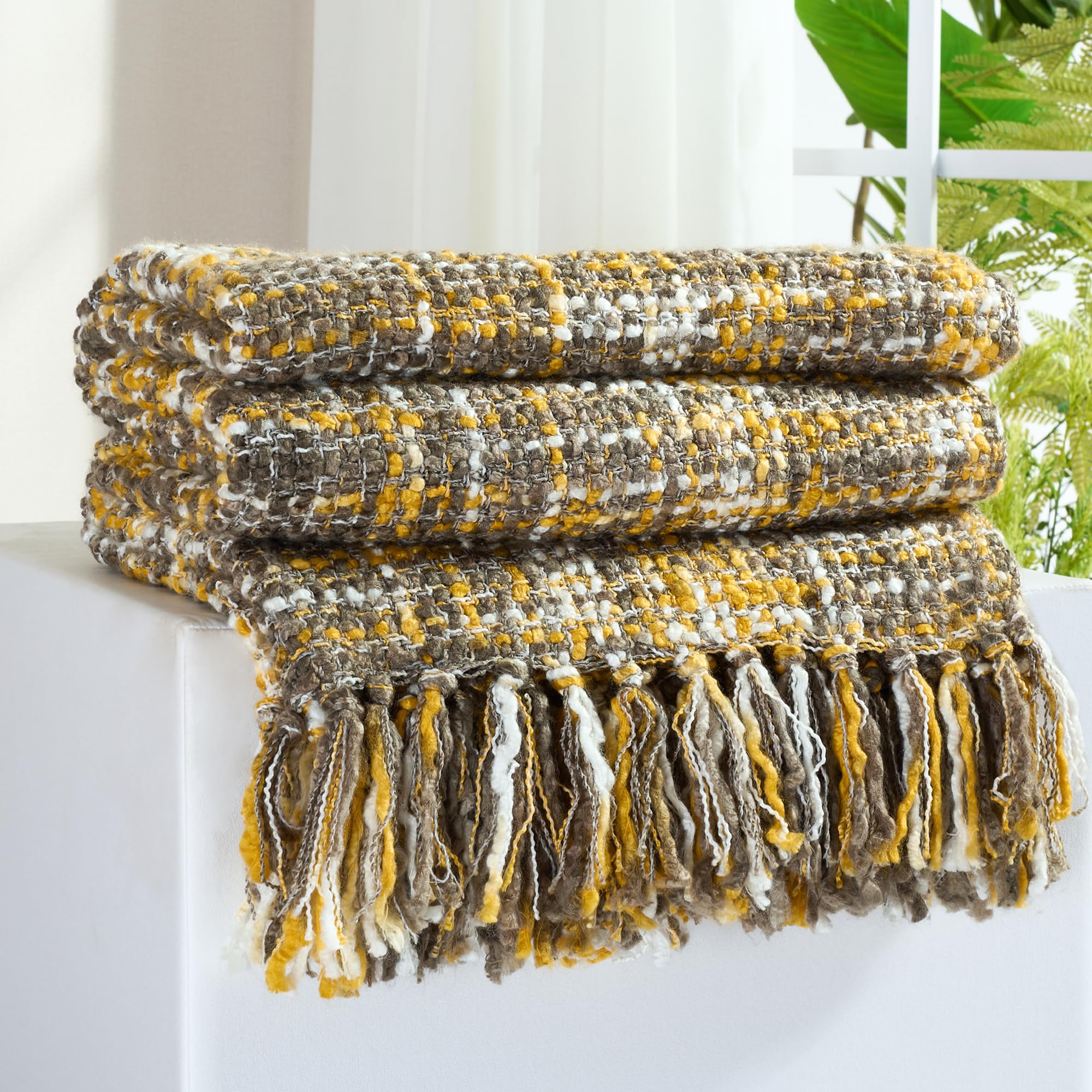 Multi-Color Green Cable Woven Throw Blanket for Couch,60"X80" Boho Style Textured Blankets for Home Decor,Super Soft Warm Cozy Chunky Blanket with Decorative Tassels for Bed and Sofa